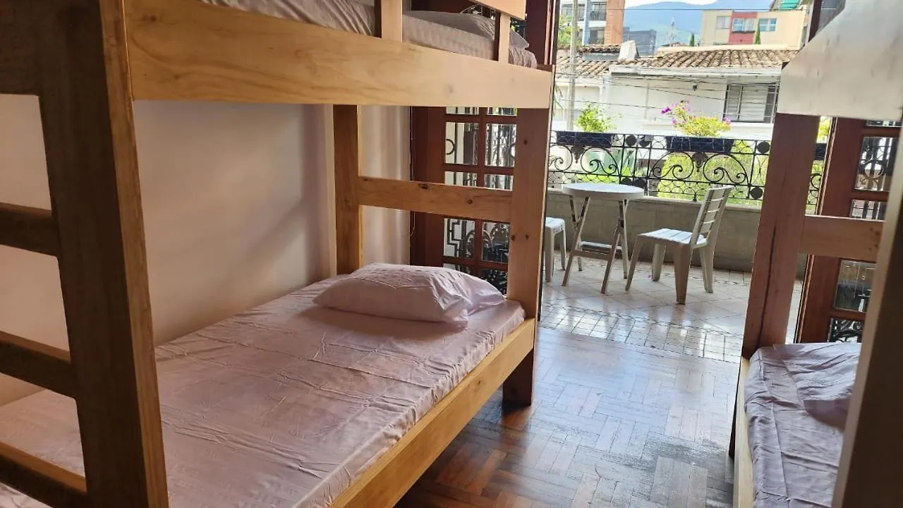 Paisa Hostel Medellin 0*,  Colombia