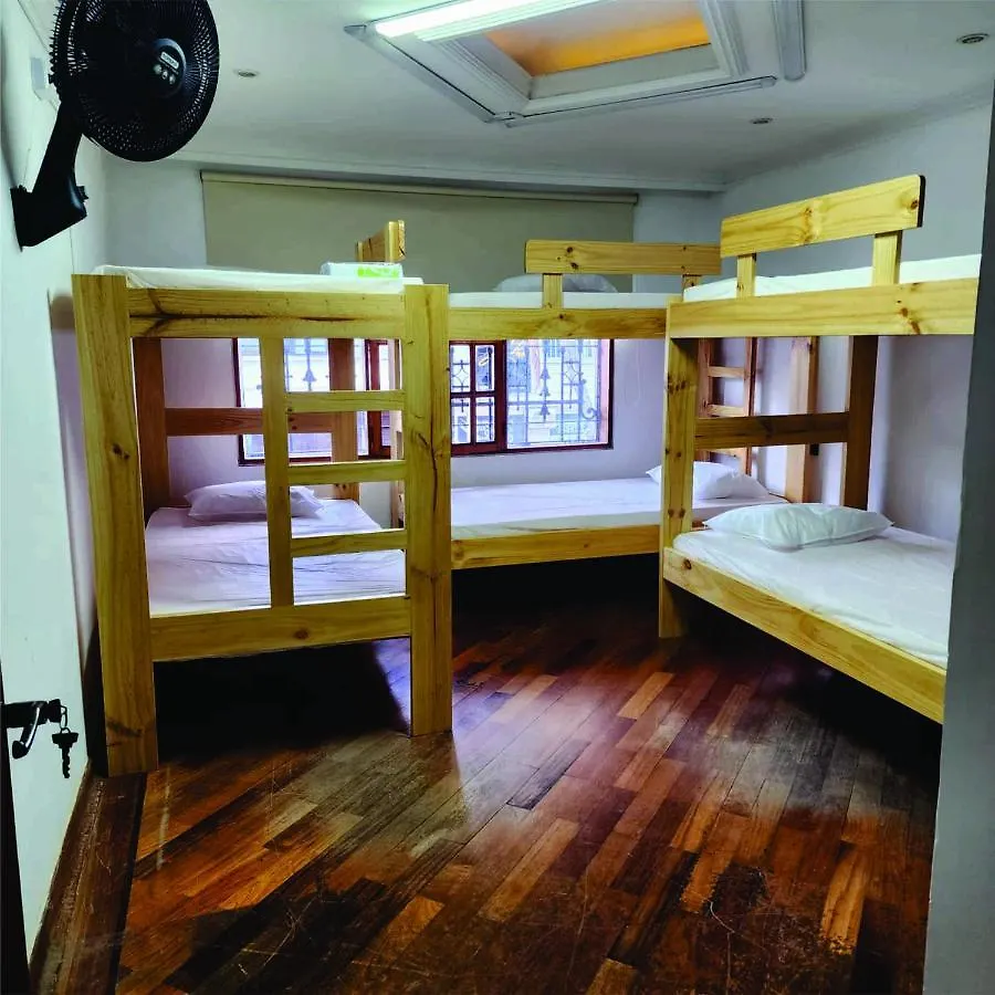Paisa Hostel 메딜린 0*,